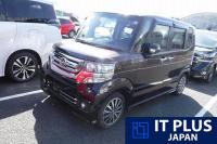 HONDA N BOX CUSTOM 2015