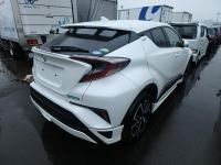 TOYOTA C-HR 2017