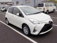 TOYOTA VITZ 2018