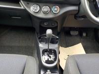 TOYOTA VITZ 2018