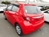 TOYOTA VITZ 2016