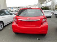 TOYOTA VITZ 2016