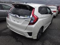 HONDA FIT HYBRID 2017