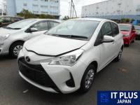 TOYOTA VITZ 2018