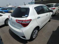 TOYOTA VITZ 2018