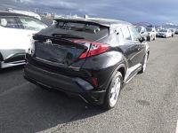 TOYOTA C-HR 2017