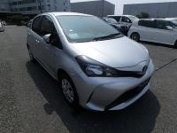 TOYOTA VITZ 2015
