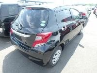 TOYOTA VITZ 2016