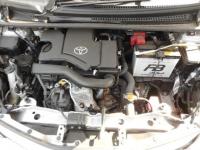 TOYOTA VITZ 2015