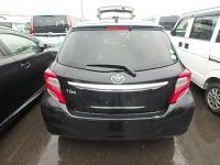 TOYOTA VITZ 2015