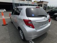 TOYOTA VITZ 2015
