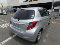 TOYOTA VITZ 2015