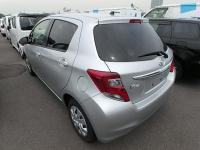 TOYOTA VITZ 2016