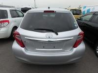 TOYOTA VITZ 2016