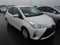 TOYOTA VITZ 2018