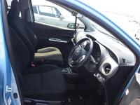 TOYOTA VITZ 2016