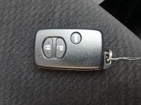 TOYOTA COROLLA AXIO 2016