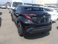 TOYOTA C-HR 2018