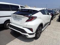 TOYOTA C-HR 2018