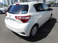 TOYOTA VITZ 2018
