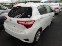 TOYOTA VITZ 2018