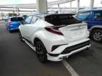 TOYOTA C-HR 2018