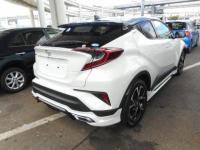 TOYOTA C-HR 2018
