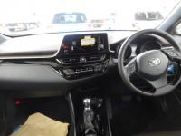TOYOTA C-HR 2018