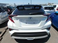 TOYOTA C-HR 2018