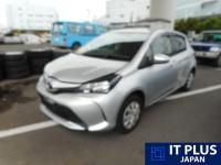 TOYOTA VITZ 2015