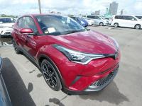 TOYOTA C-HR 2018