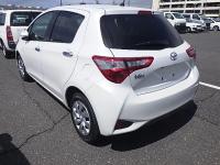 TOYOTA VITZ 2018