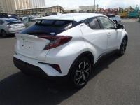 TOYOTA C-HR 2018