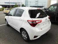 TOYOTA VITZ 2018