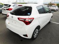 TOYOTA VITZ 2018