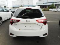 TOYOTA VITZ 2018