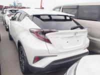 TOYOTA C-HR 2017