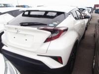 TOYOTA C-HR 2017