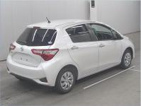 TOYOTA VITZ 2018