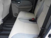 TOYOTA Pixis Joy 2017