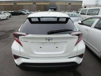 TOYOTA C-HR 2017