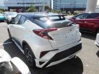 TOYOTA C-HR 2018