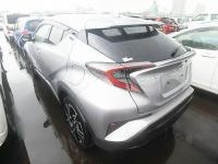 TOYOTA C-HR 2017