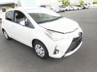 TOYOTA VITZ 2018