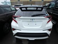 TOYOTA C-HR 2018