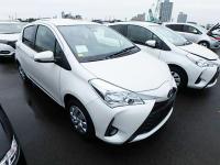 TOYOTA VITZ 2018