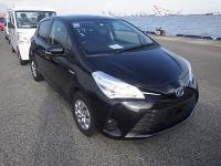 TOYOTA VITZ 2017