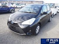 TOYOTA VITZ 2017