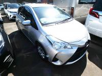 TOYOTA VITZ 2017