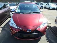 TOYOTA VITZ 2017